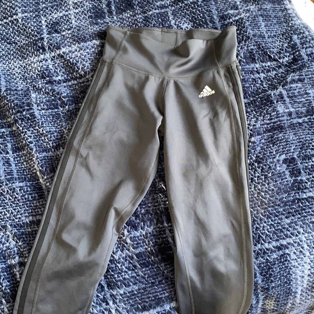 Adidas leggings